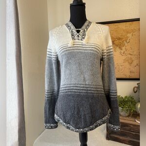 Alpaca Fina hooded sweater
